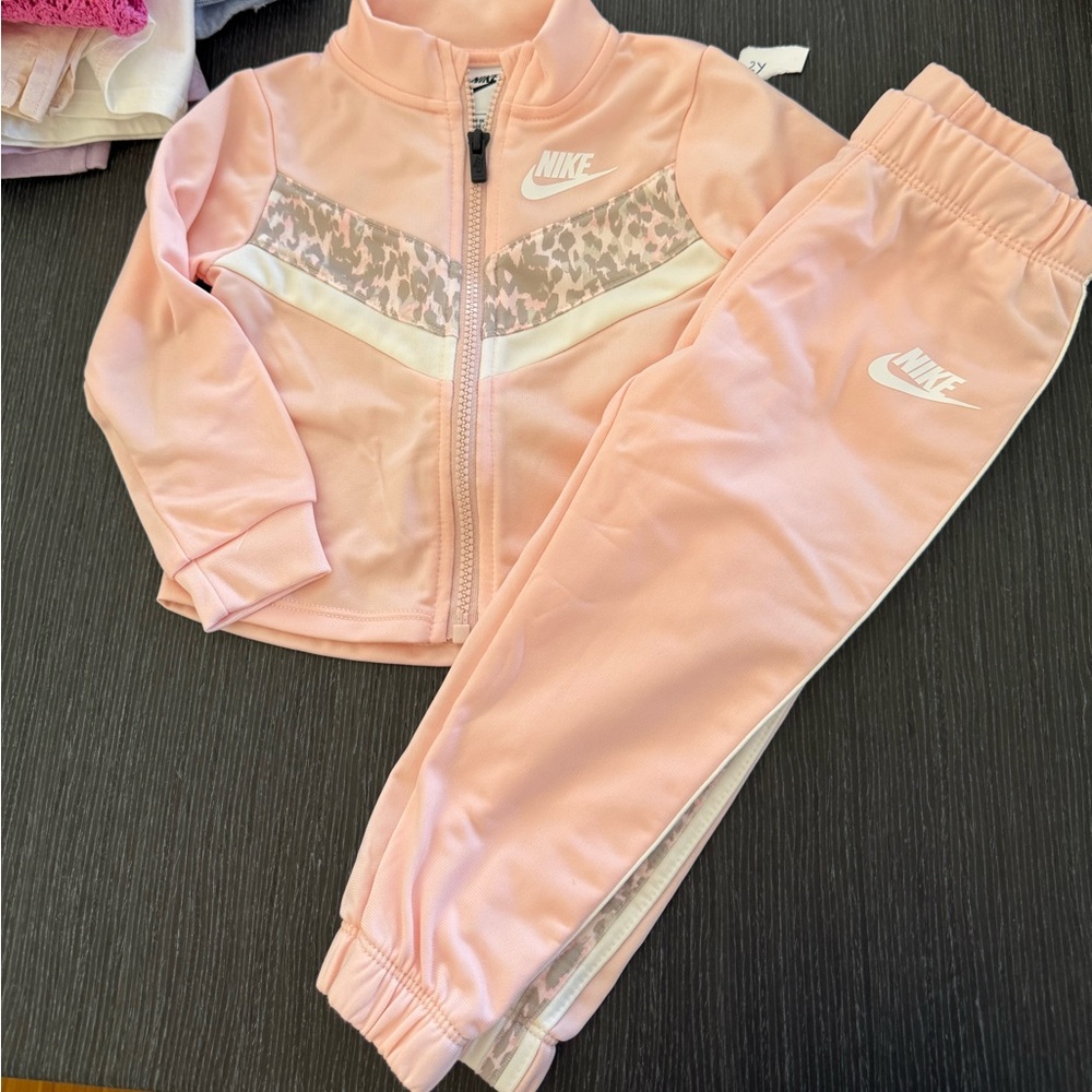 Nike toddler Set